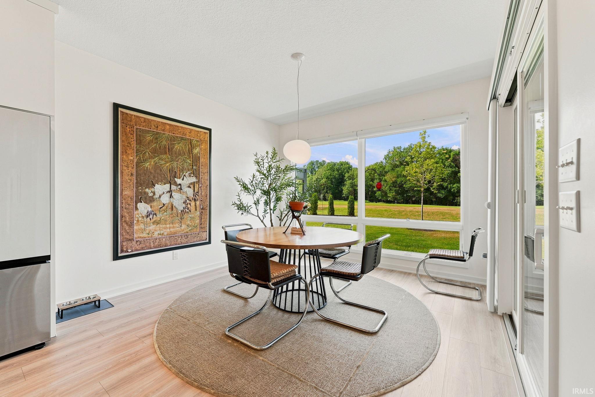 Image of 2104 Golfview Drive