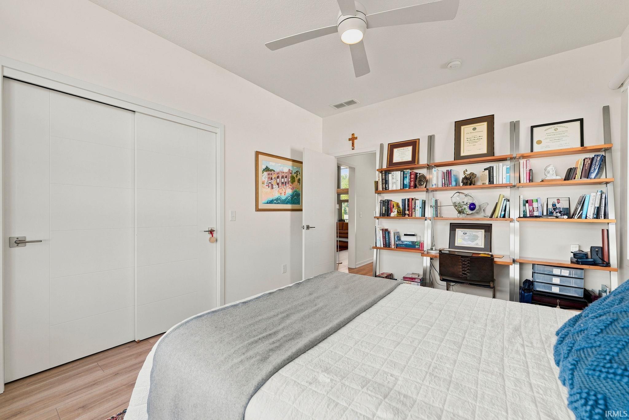 Image of 2104 Golfview Drive