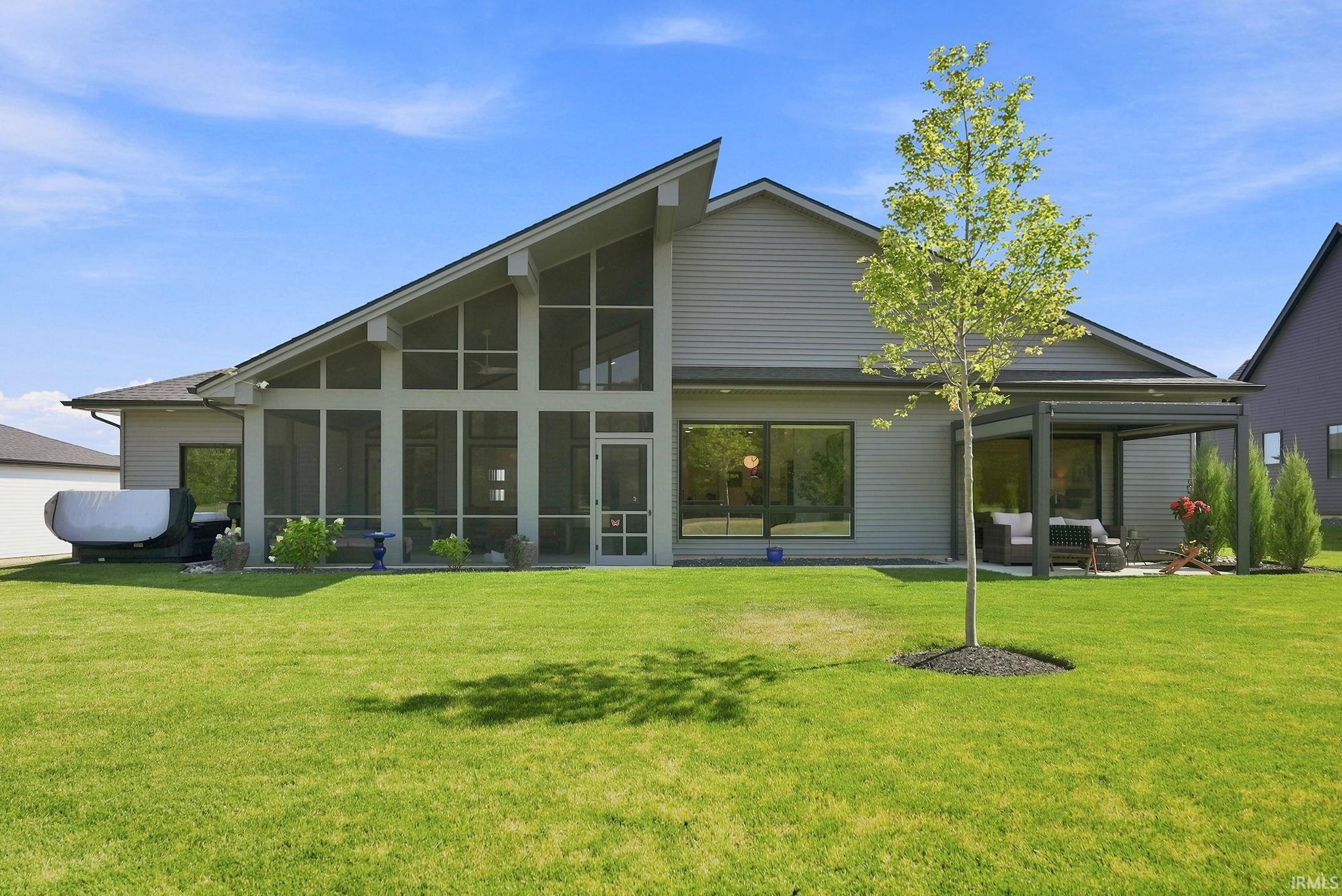 Image of 2104 Golfview Drive