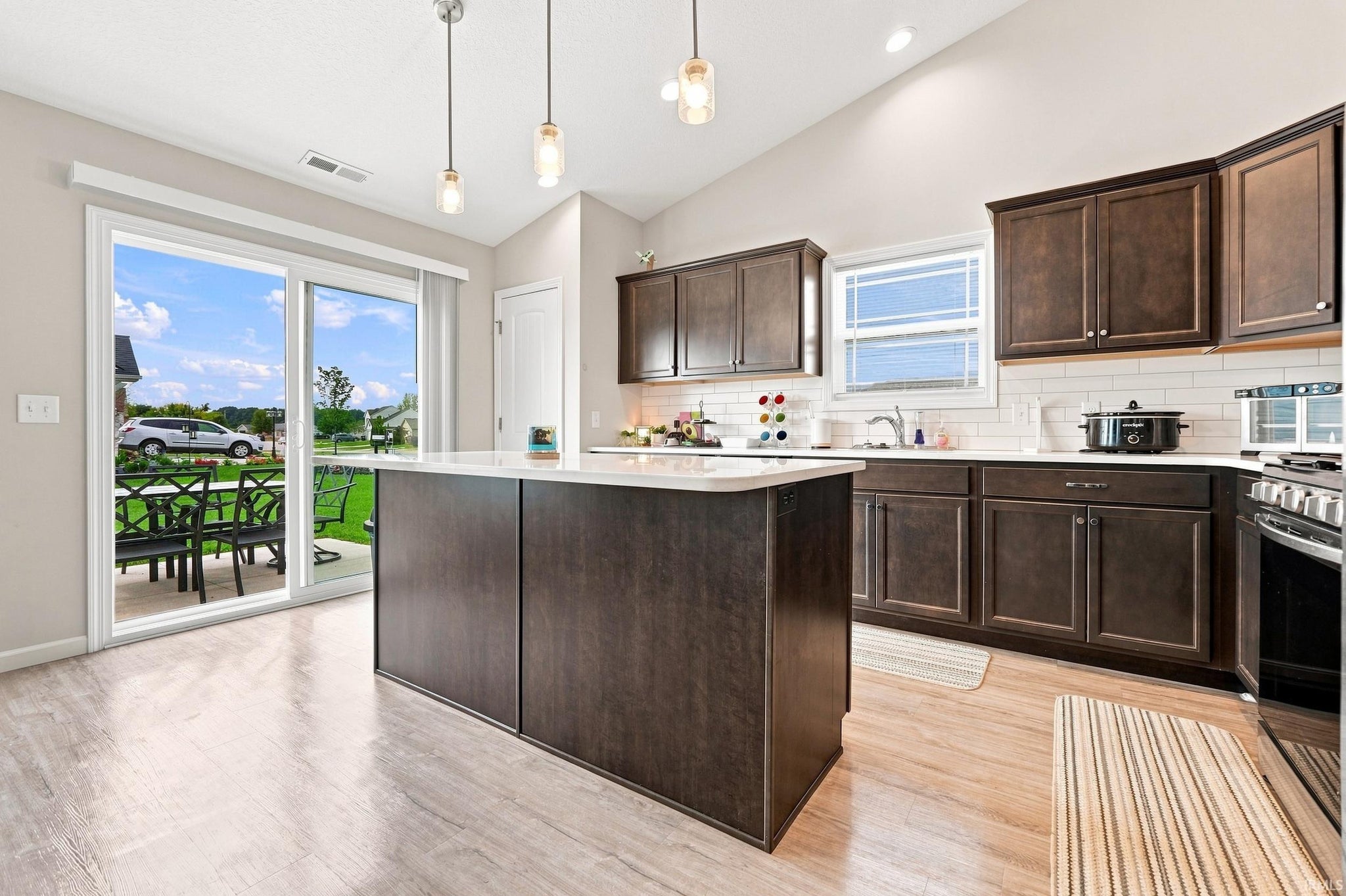 Image of 1012 N Walsh Street